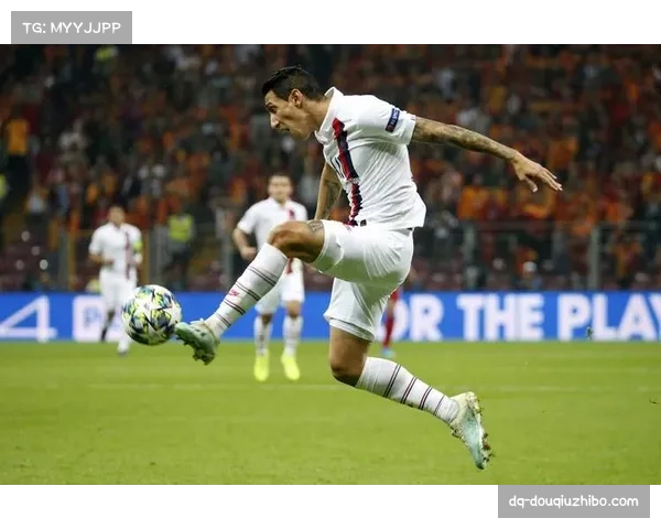 加拉塔萨雷前场压迫奏效 高位逼抢铸就进攻优势 加拉塔萨雷前场压迫奏效 高位逼抢铸就进攻优势